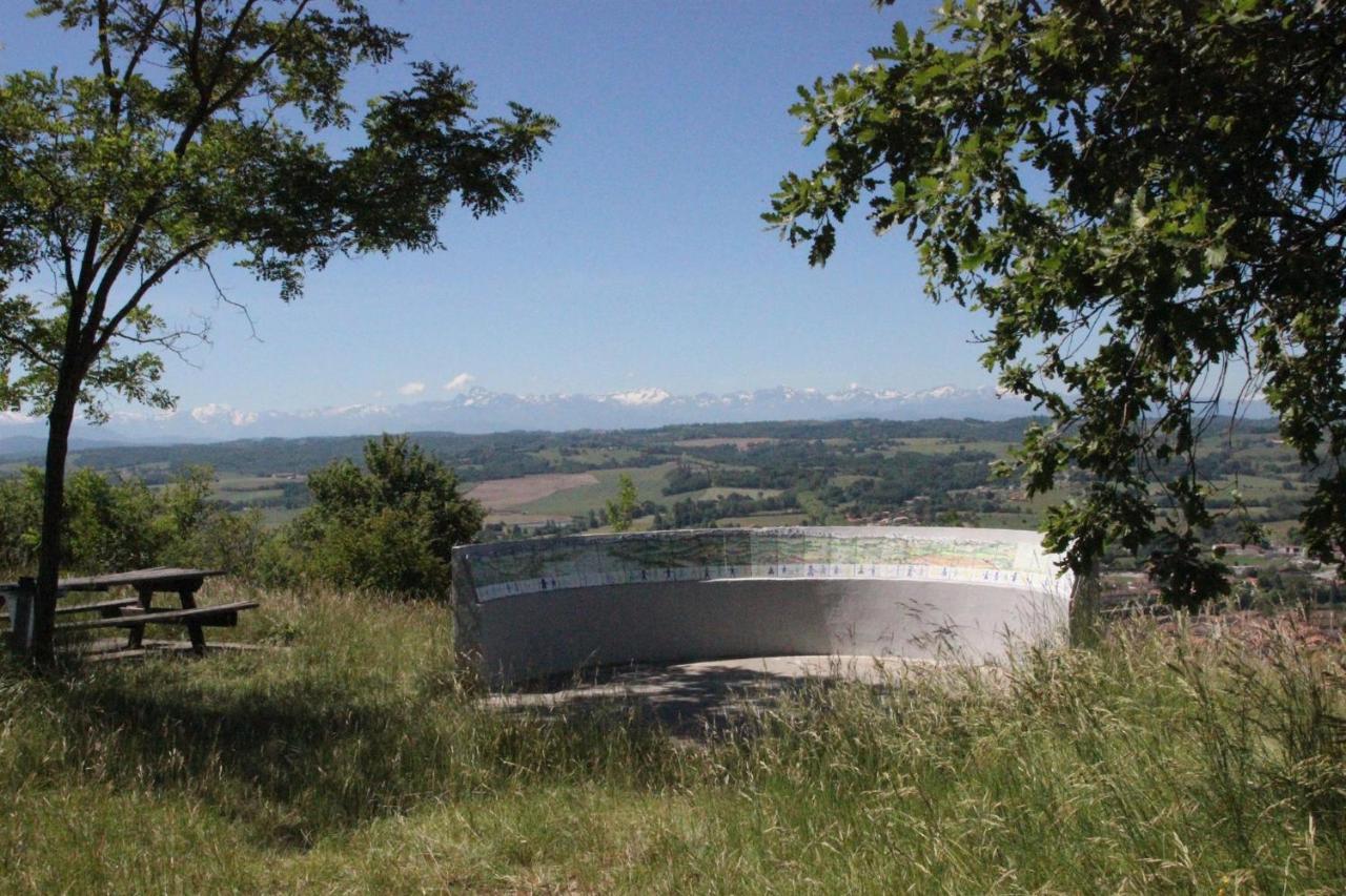 Ferme Aquinaut - Le Paradis Montesquieu-Volvestre Exterior photo